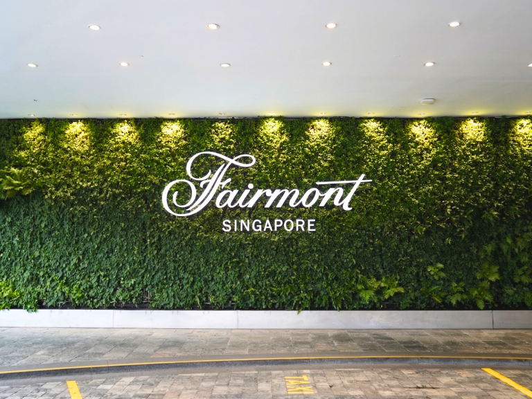 Green Wall Fairmont Singapore